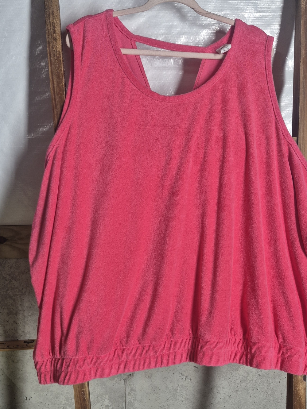 Women’s Sleeveless Terry Tank Top - Bright Pink